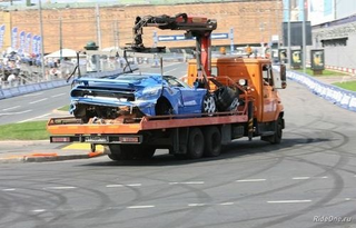 Illustration for article titled The 30 Most Expensive Car Crashes Of 2009